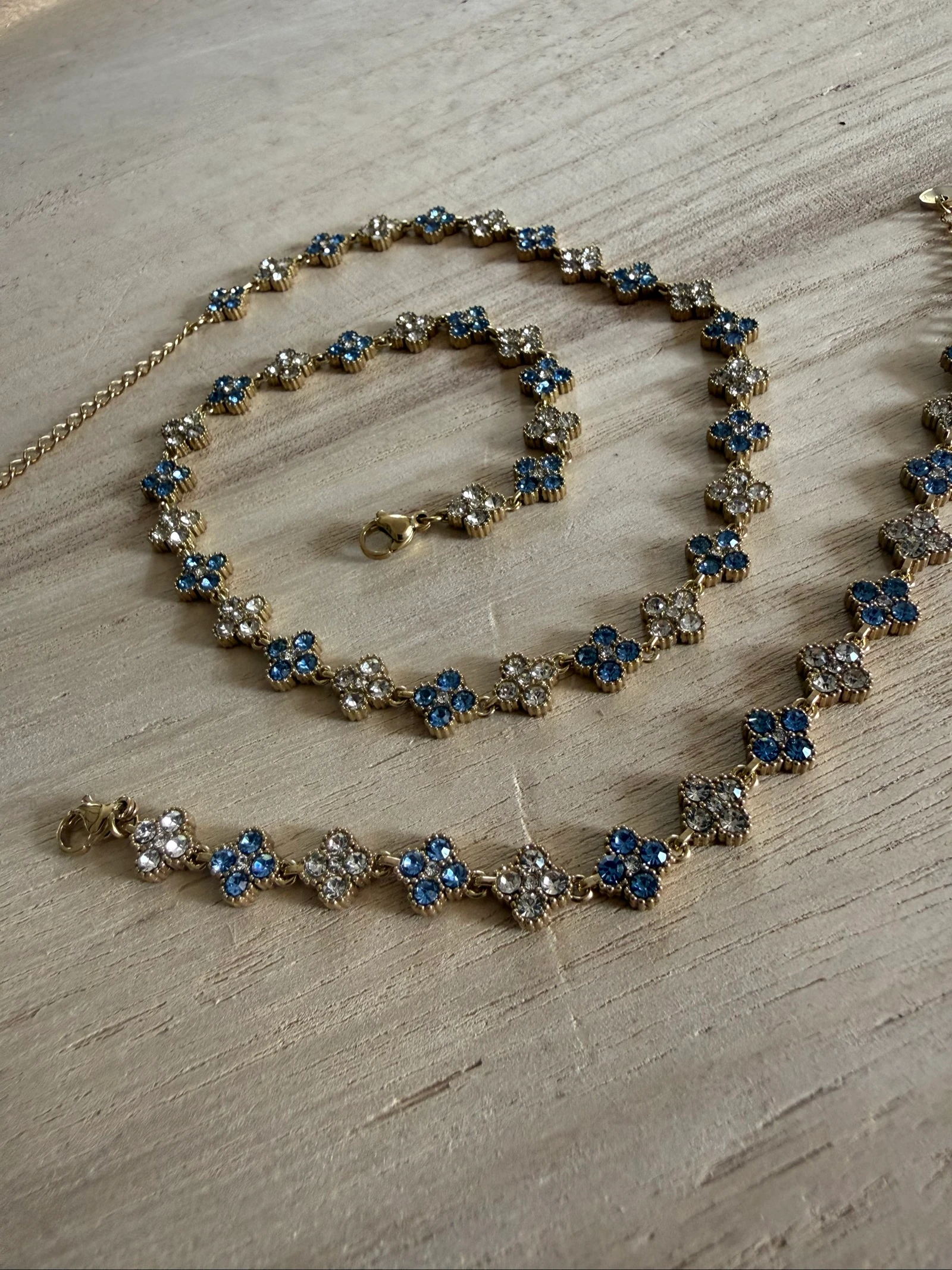 Colar e pulseira de tendência de trevo – photo 3